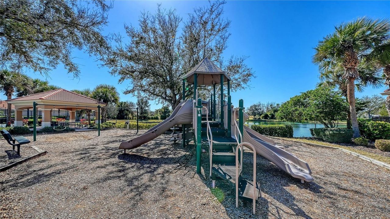 557 Crane Prairie Way , Osprey, FL 34229 Photo