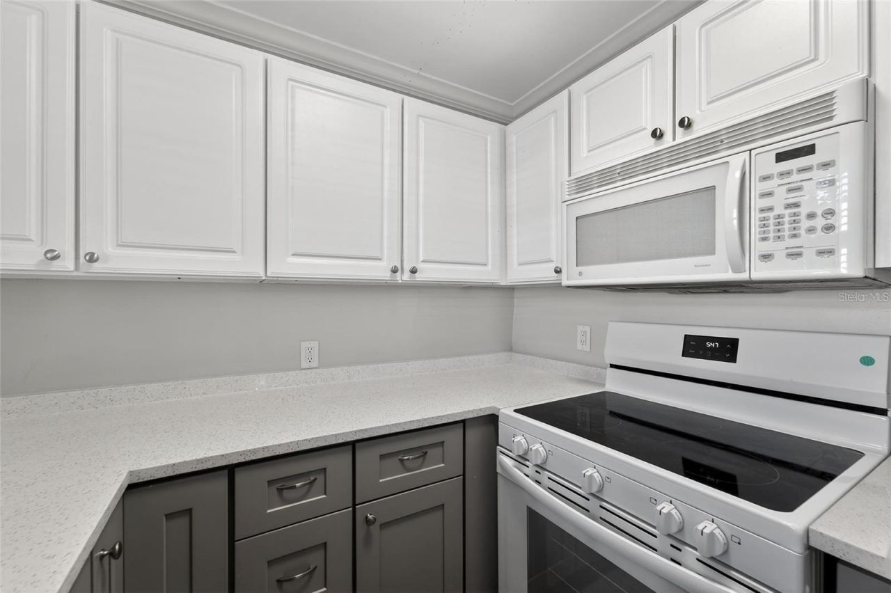 19417 Gulf Boulevard, Unit F110, Indian Rocks Beach, FL 33785 Photo