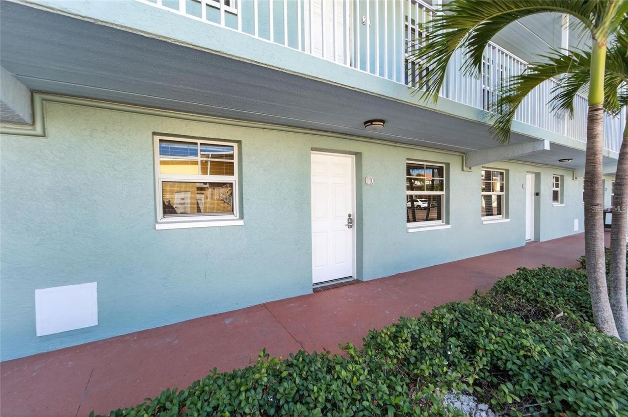 19417 Gulf Boulevard, Unit F110, Indian Rocks Beach, FL 33785 Photo