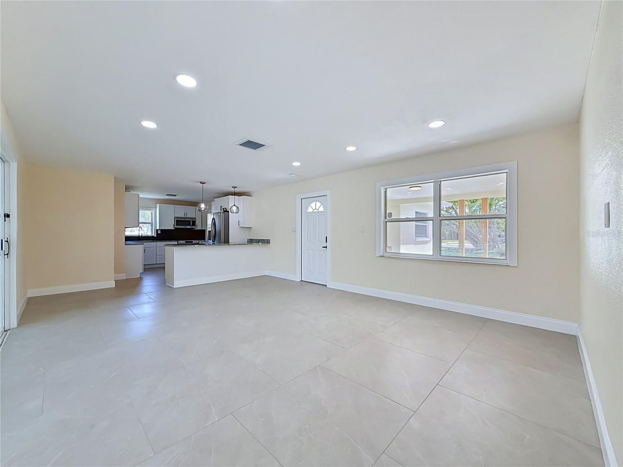 4101 Shore Acres Boulevard Ne, Saint Petersburg, FL 33703 Photo