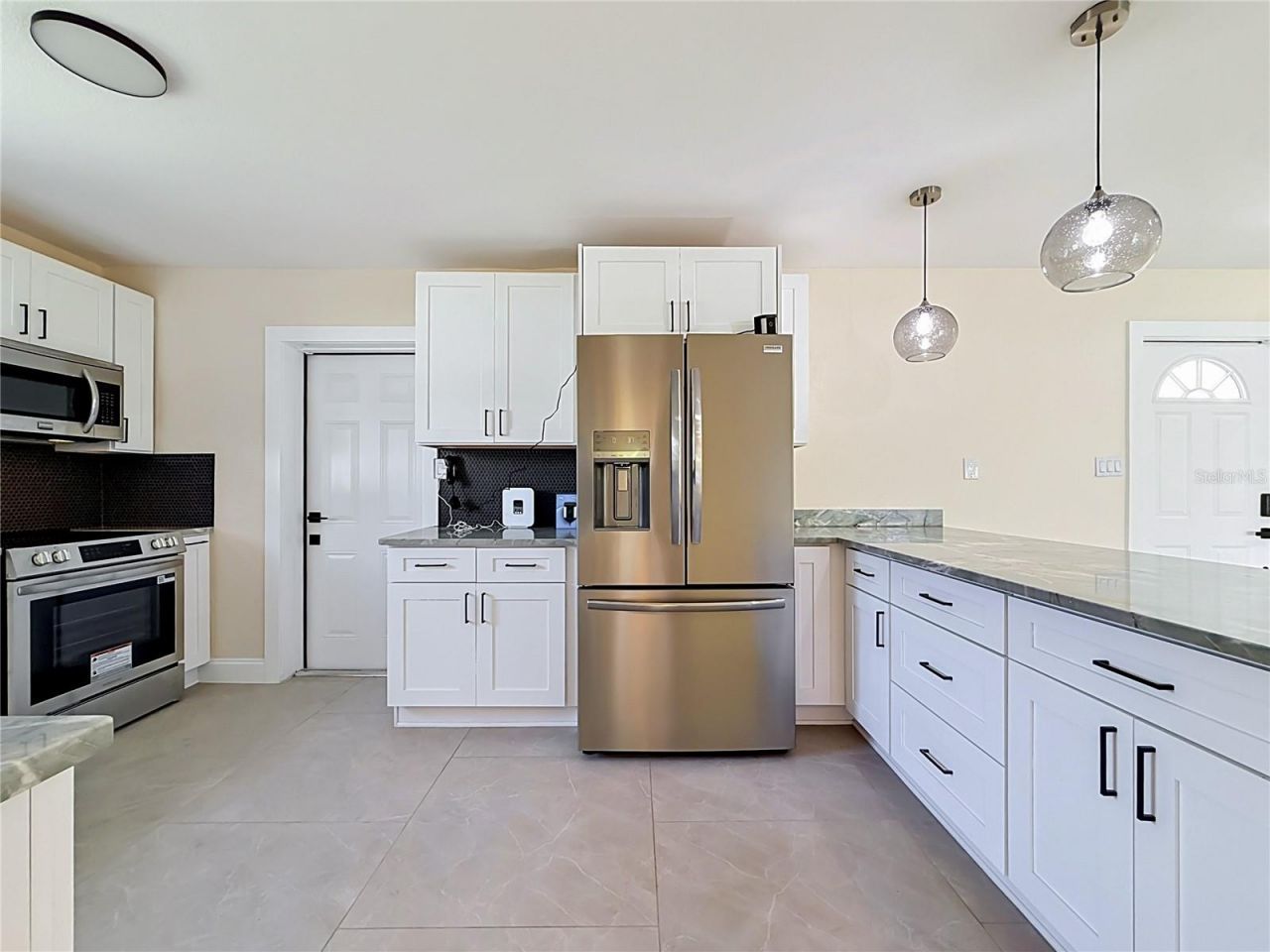 4101 Shore Acres Boulevard Ne, Saint Petersburg, FL 33703 Photo