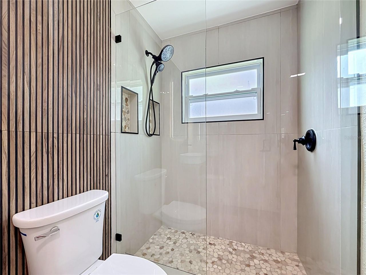 4101 Shore Acres Boulevard Ne, Saint Petersburg, FL 33703 Photo