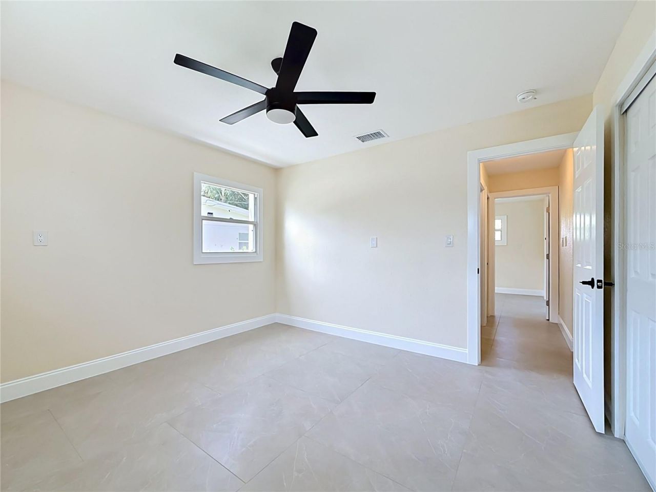 4101 Shore Acres Boulevard Ne, Saint Petersburg, FL 33703 Photo