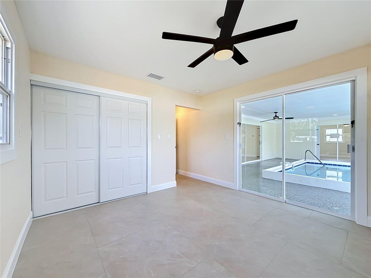 4101 Shore Acres Boulevard Ne, Saint Petersburg, FL 33703 Photo