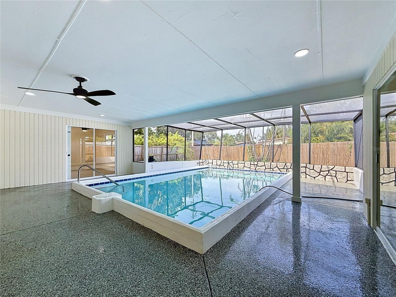 4101 Shore Acres Boulevard Ne, Saint Petersburg, FL 33703 Photo