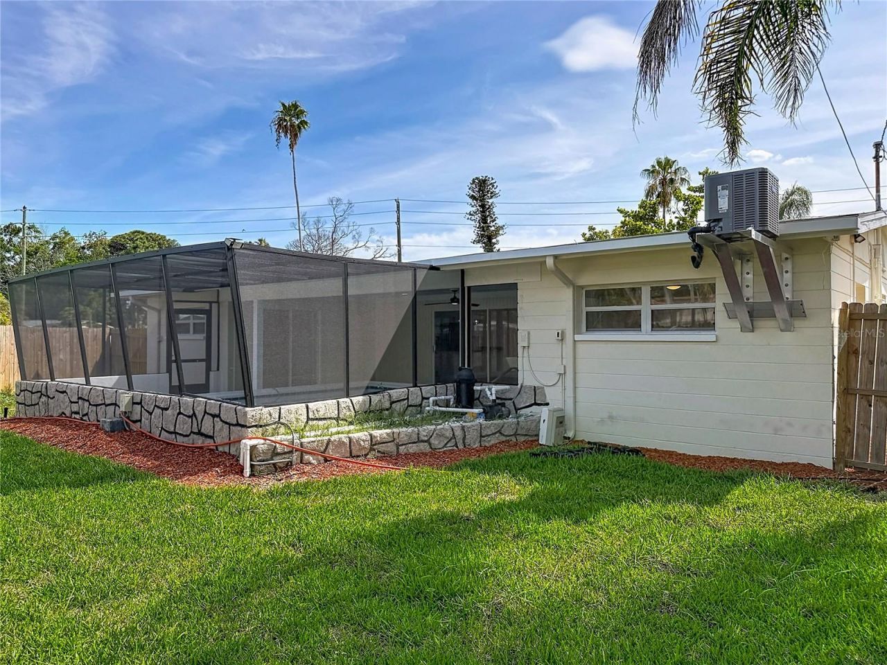 4101 Shore Acres Boulevard Ne, Saint Petersburg, FL 33703 Photo