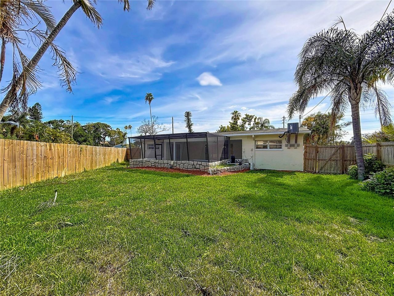 4101 Shore Acres Boulevard Ne, Saint Petersburg, FL 33703 Photo