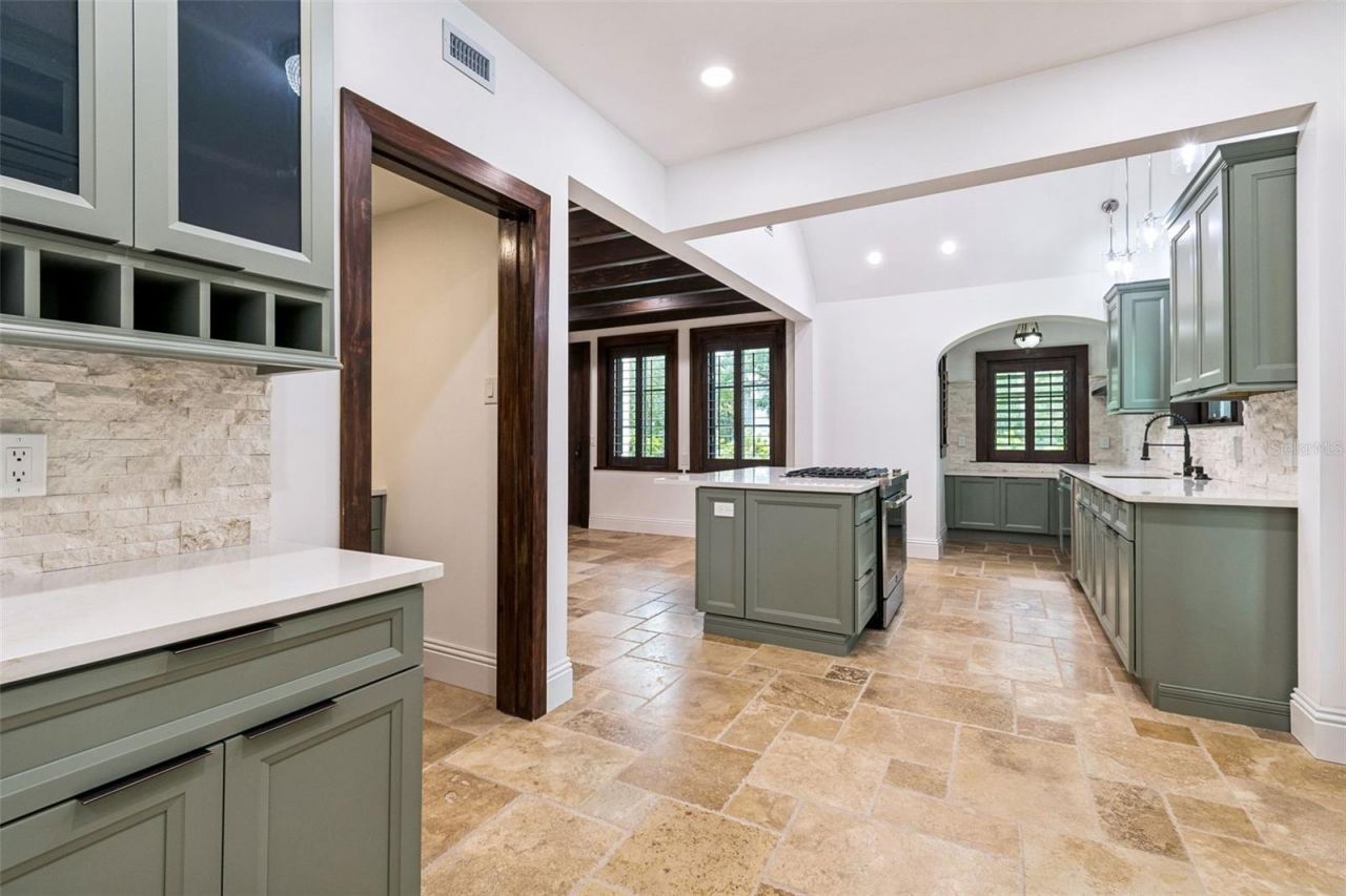 2603 S Parkview Street, Tampa, FL 33629 Photo