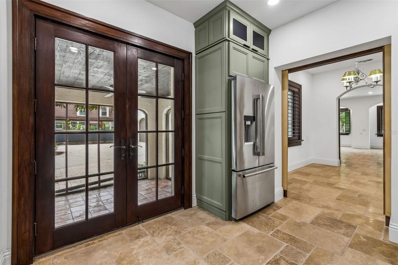 2603 S Parkview Street, Tampa, FL 33629 Photo
