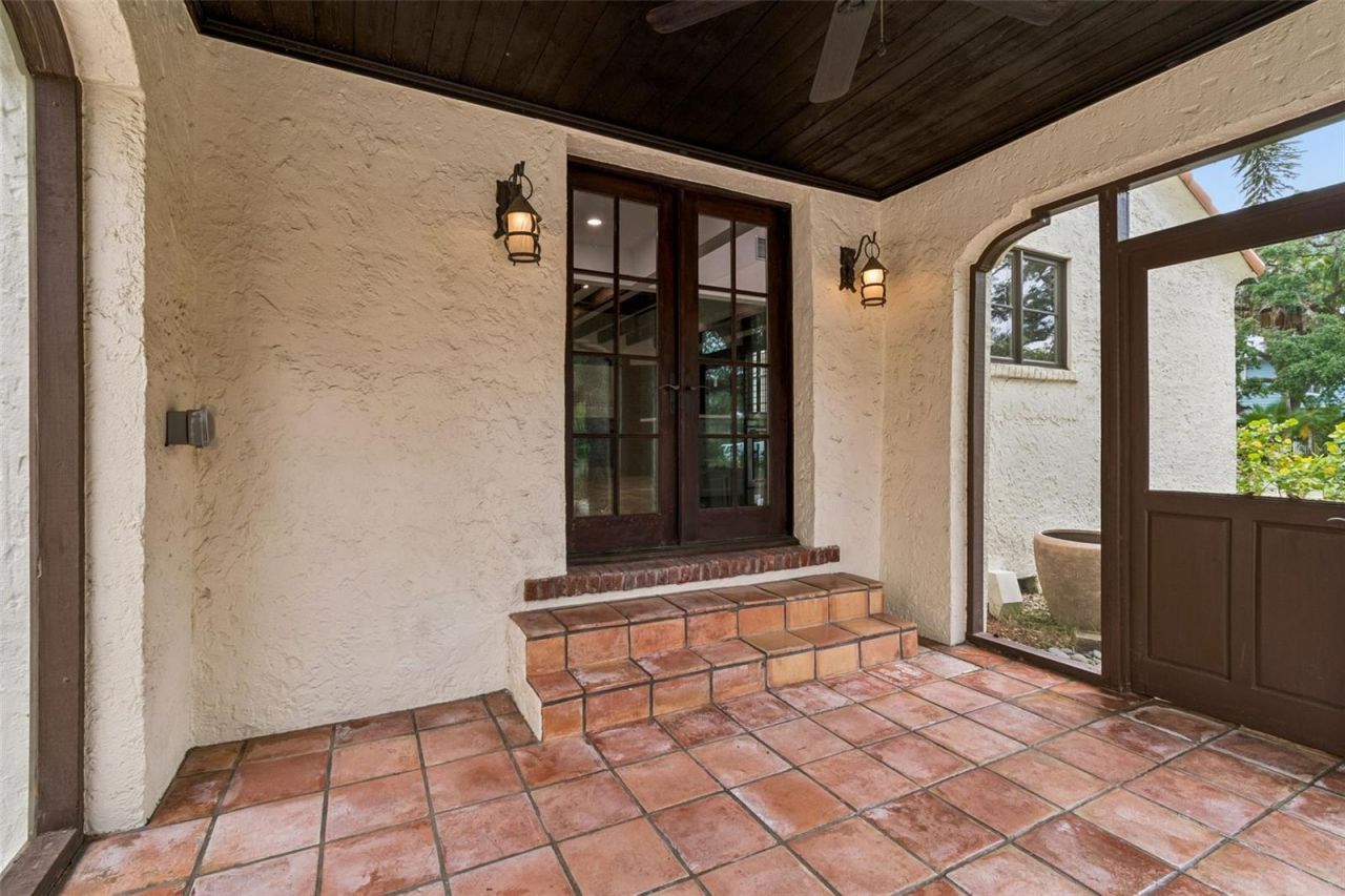 2603 S Parkview Street, Tampa, FL 33629 Photo