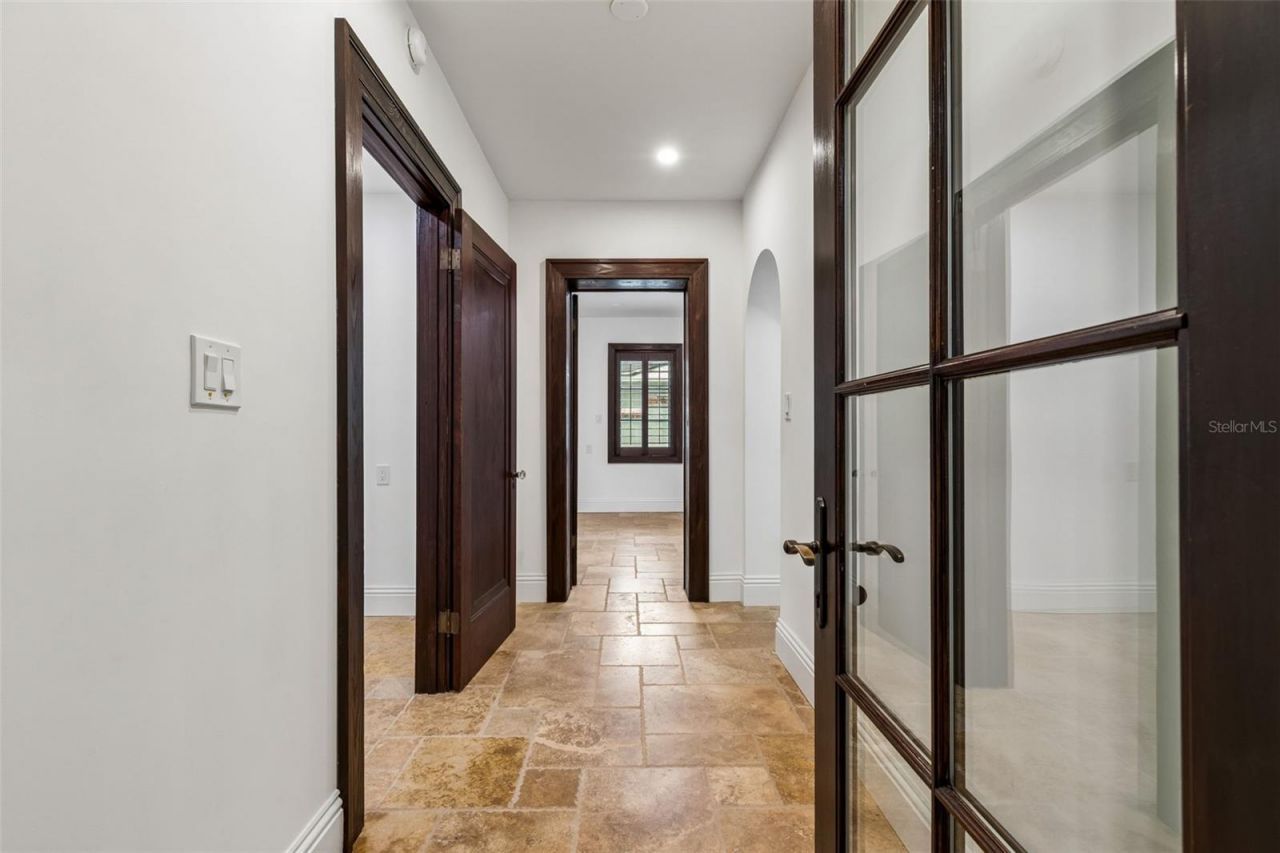2603 S Parkview Street, Tampa, FL 33629 Photo