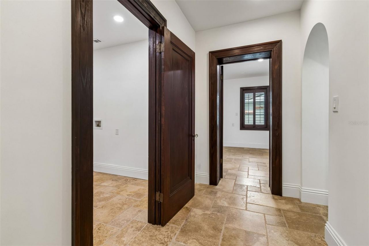 2603 S Parkview Street, Tampa, FL 33629 Photo