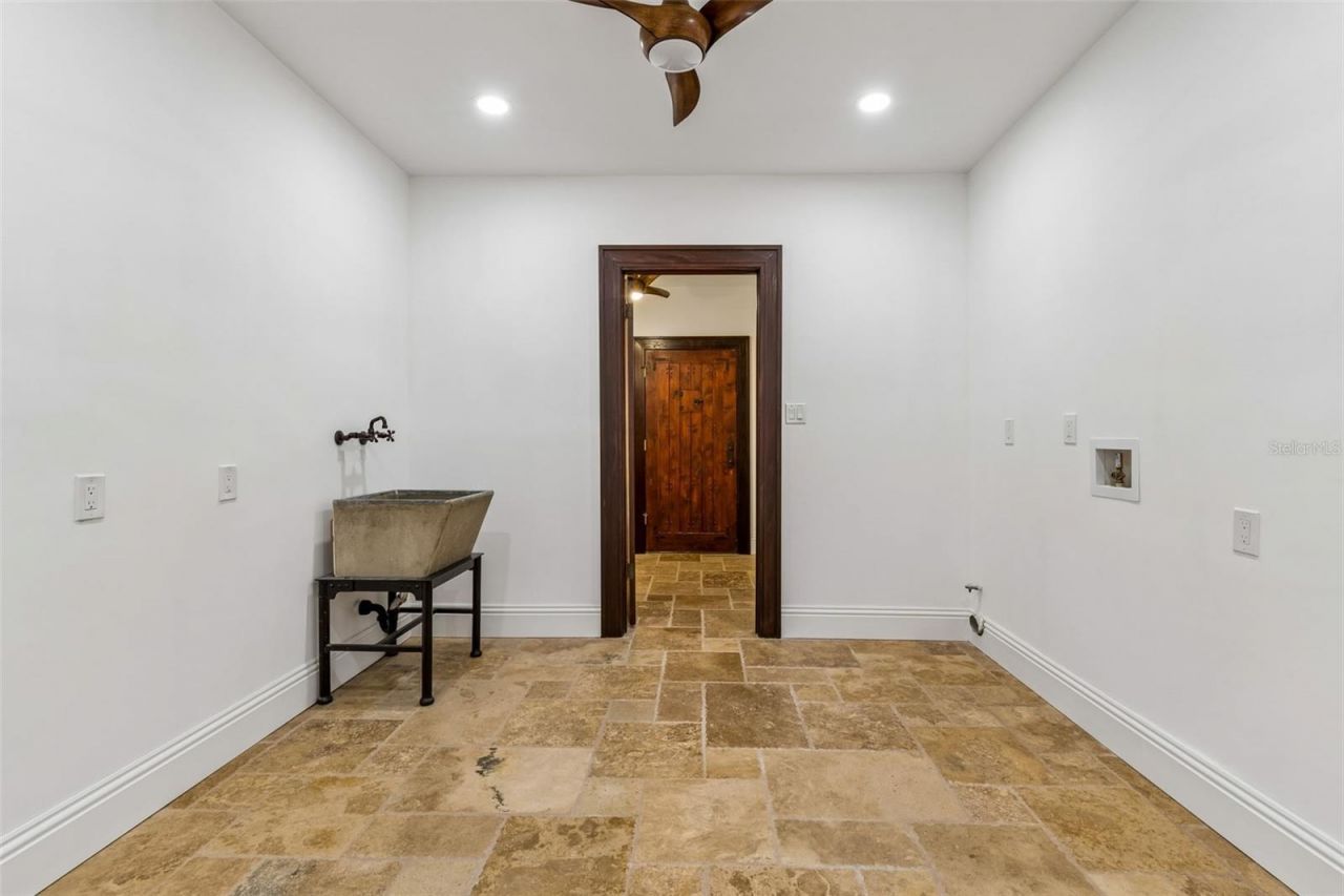 2603 S Parkview Street, Tampa, FL 33629 Photo