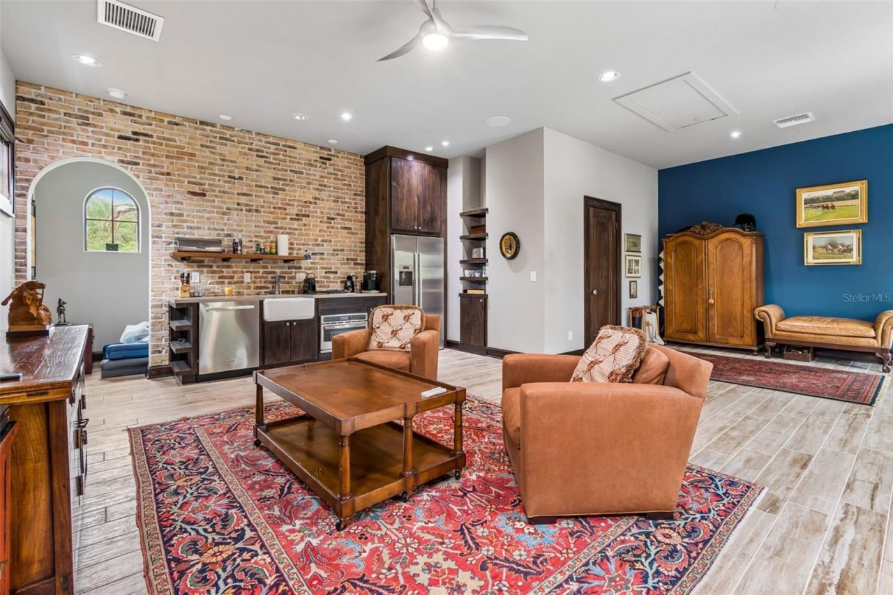2603 S Parkview Street, Tampa, FL 33629 Photo