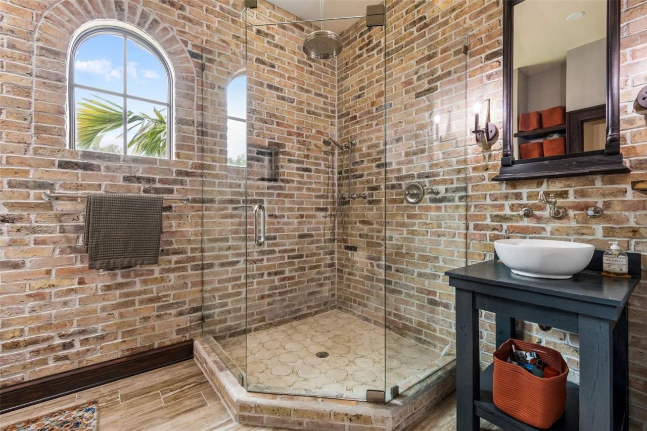 2603 S Parkview Street, Tampa, FL 33629 Photo
