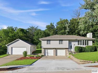 1103 Grandview Street, Bellevue, NE 68005