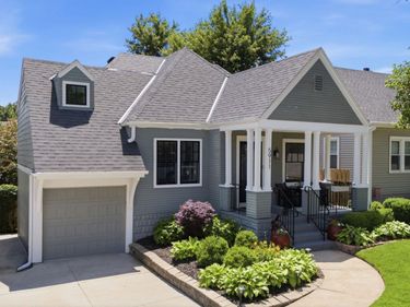 5911 Pierce Street, Omaha, NE 68106