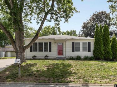 7401 S 41 Street, Bellevue, NE 68147