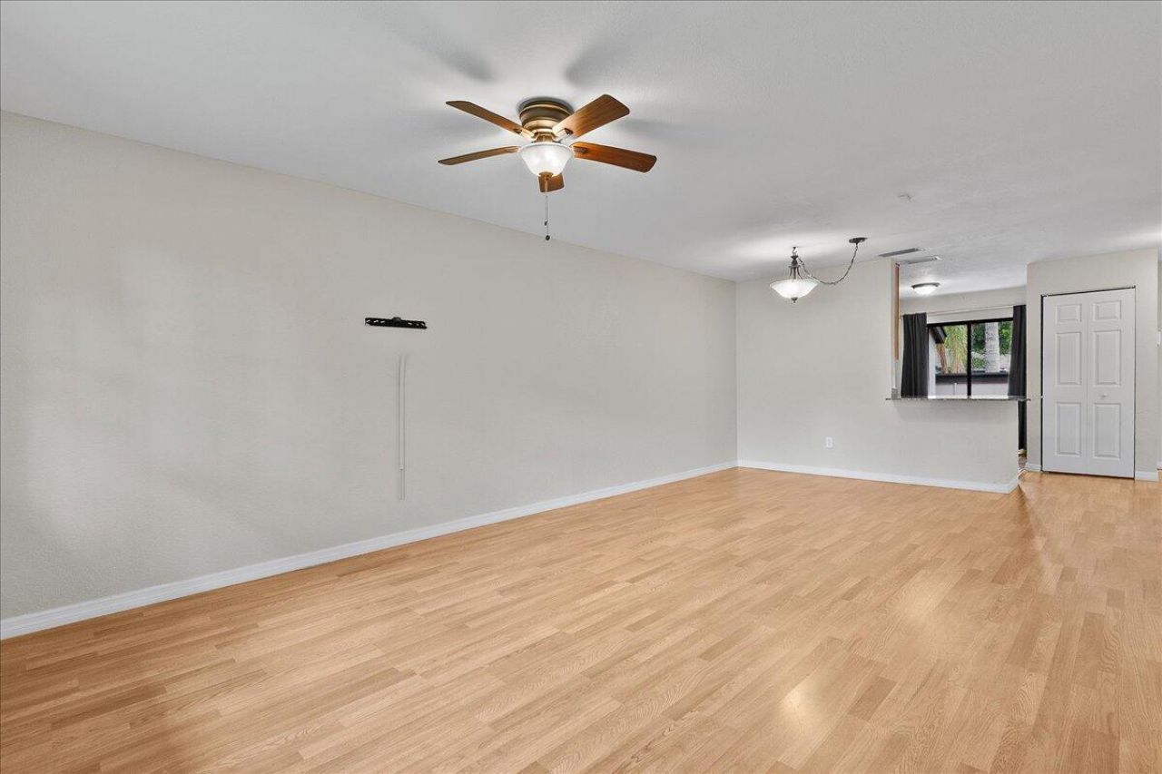 325 Pennington Court, Royal Palm Beach, FL 33411 Photo