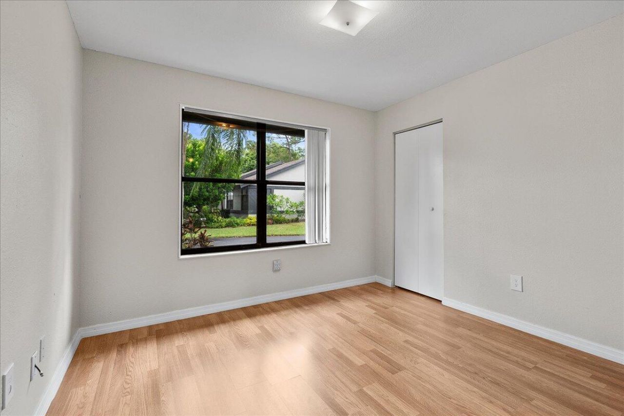 325 Pennington Court, Royal Palm Beach, FL 33411 Photo