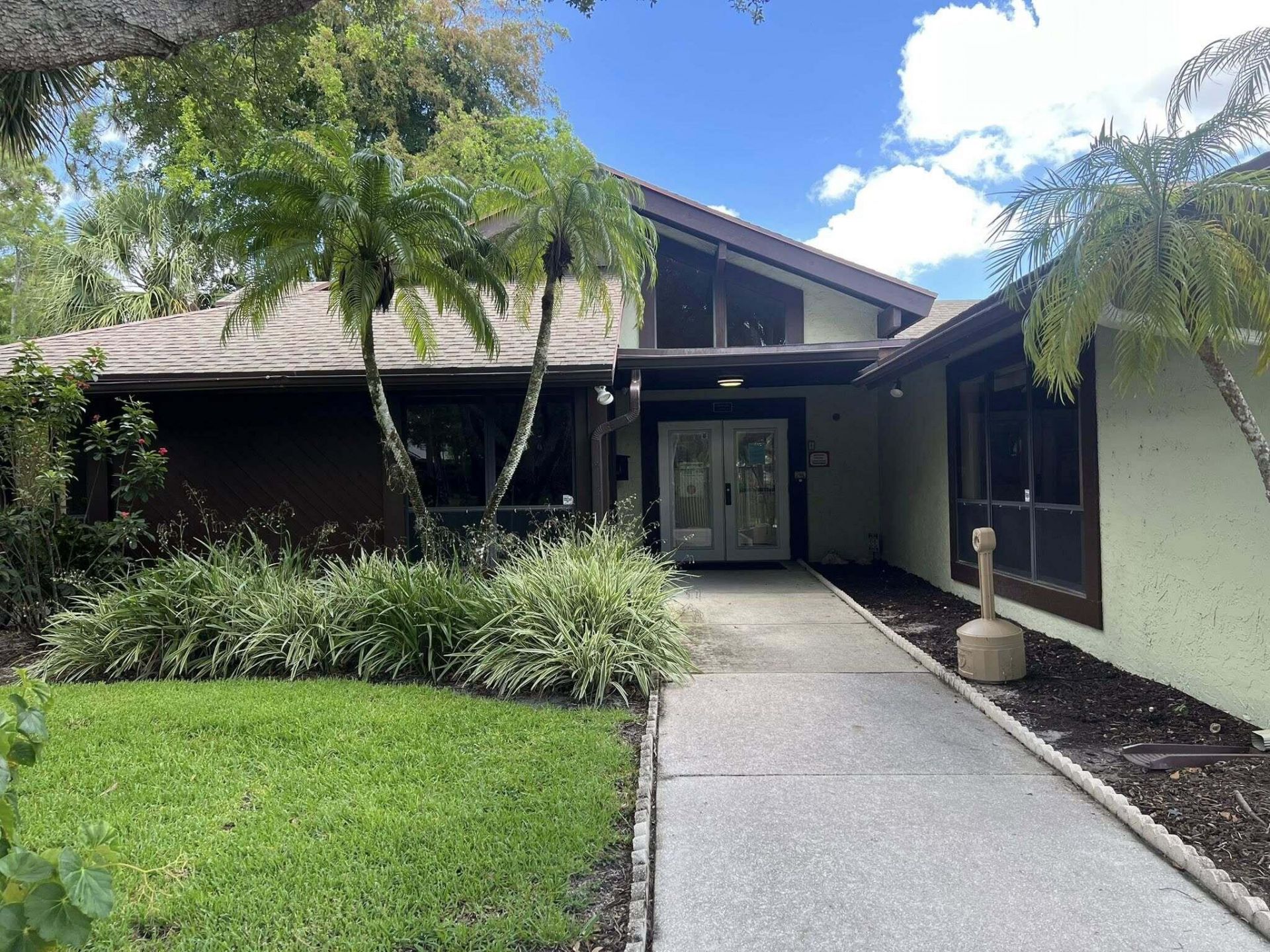 325 Pennington Court, Royal Palm Beach, FL 33411 Photo