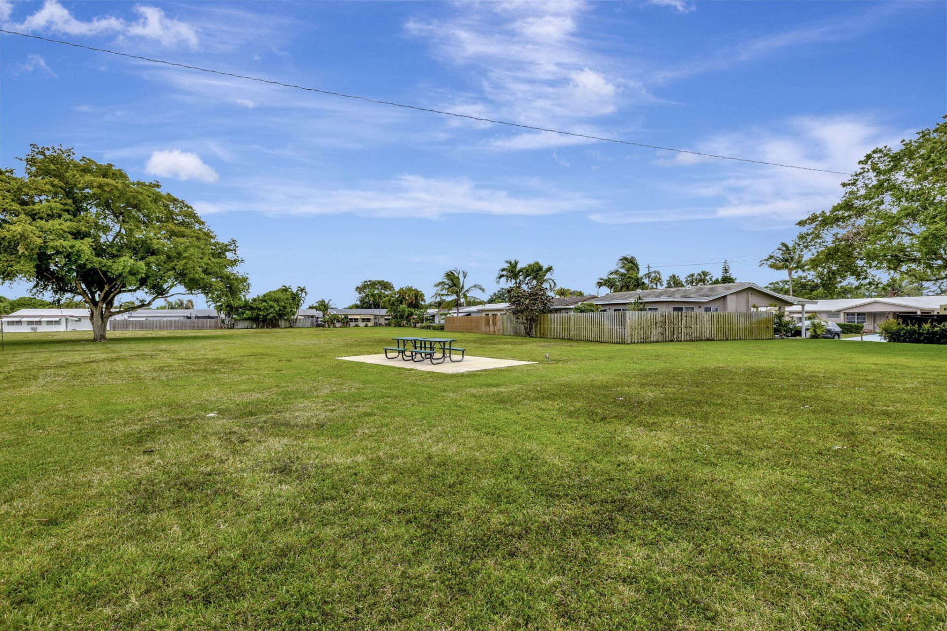 4901 NW 27th Way, Tamarac, FL 33309 Photo