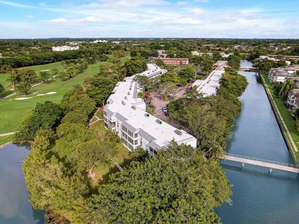 8370 Sands Point Boulevard Boulevard, Unit H208, Tamarac, FL 33321