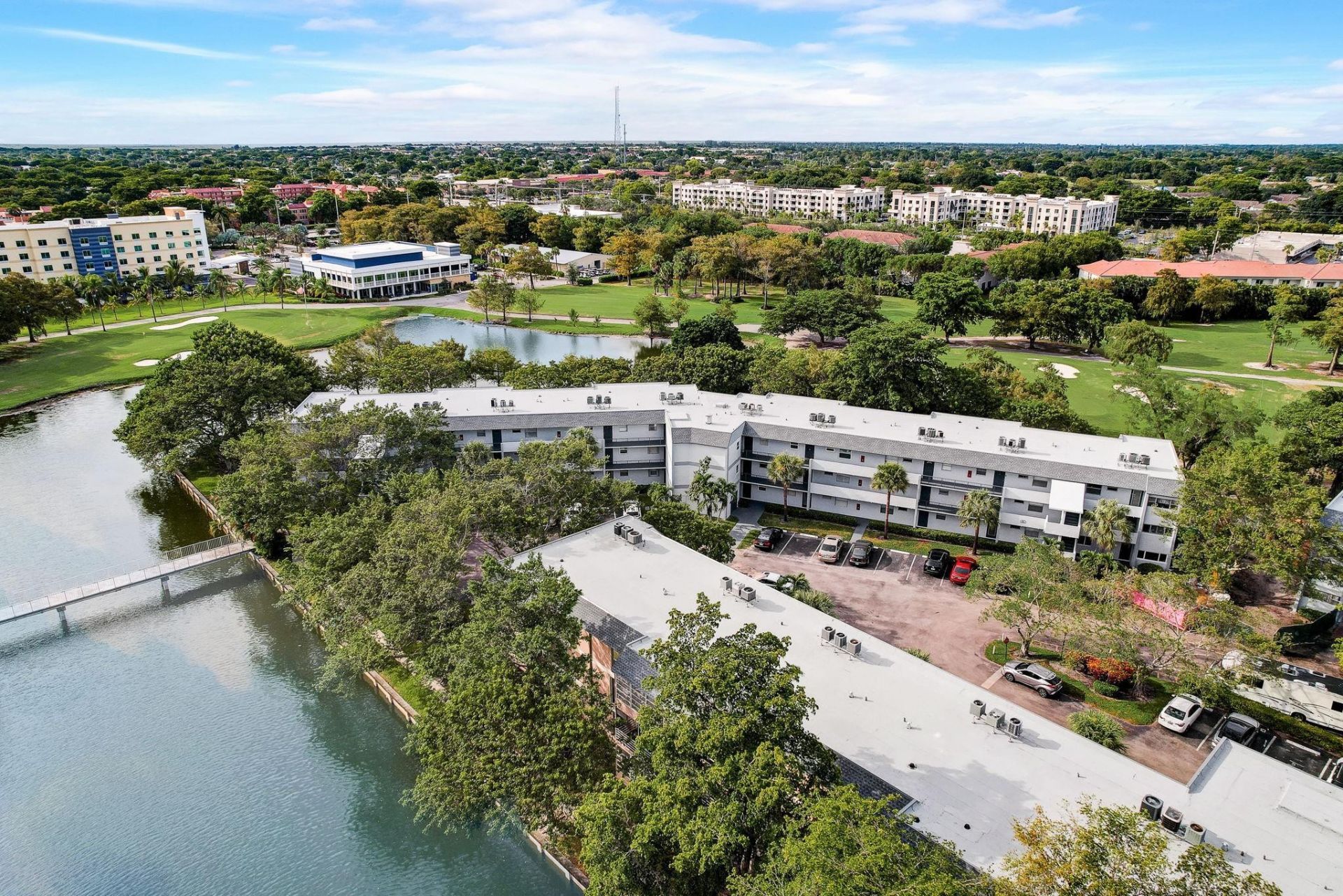 8370 Sands Point Boulevard Boulevard, Unit H208, Tamarac, FL 33321 Photo