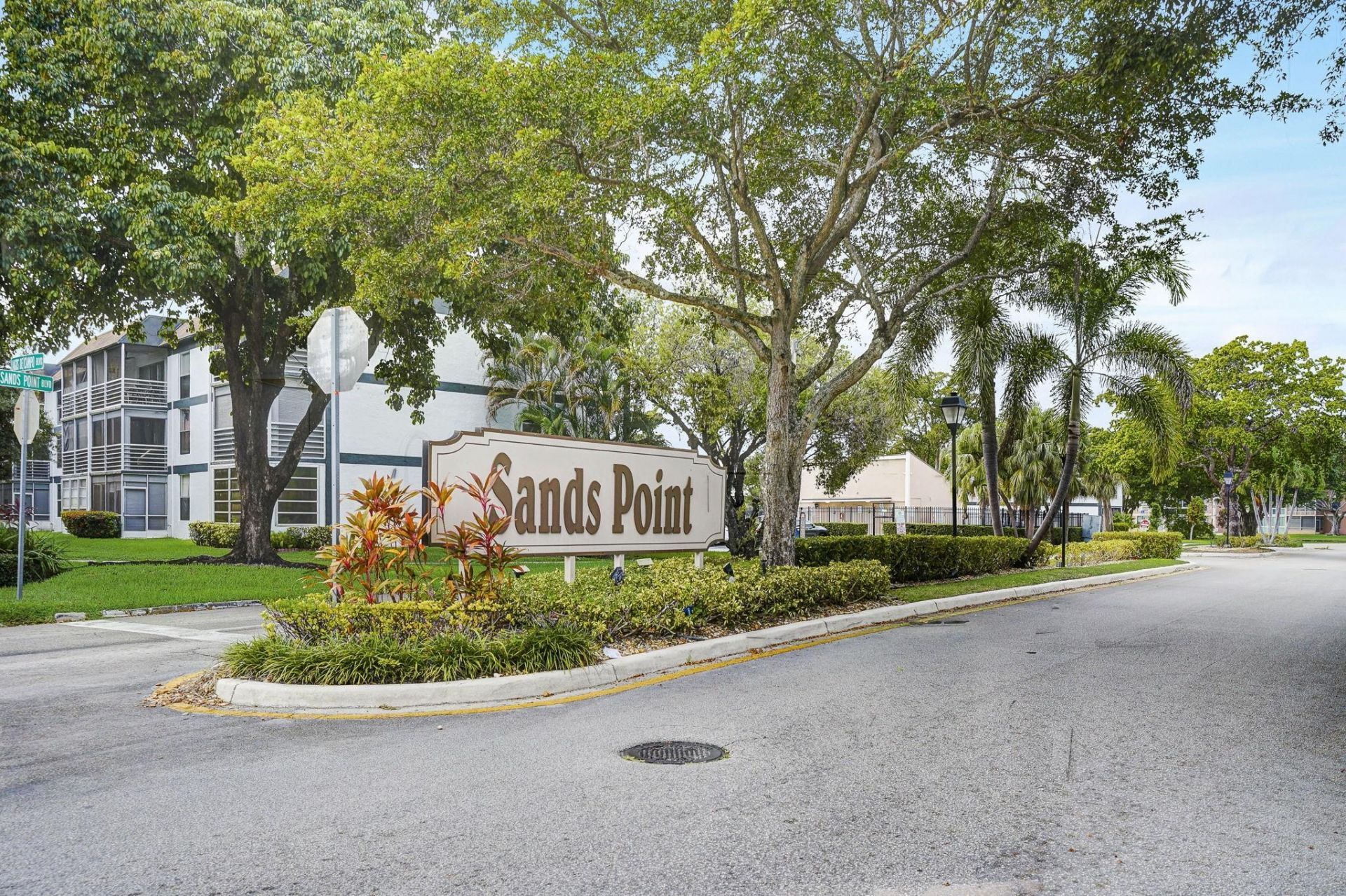 8370 Sands Point Boulevard Boulevard, Unit H208, Tamarac, FL 33321 Photo