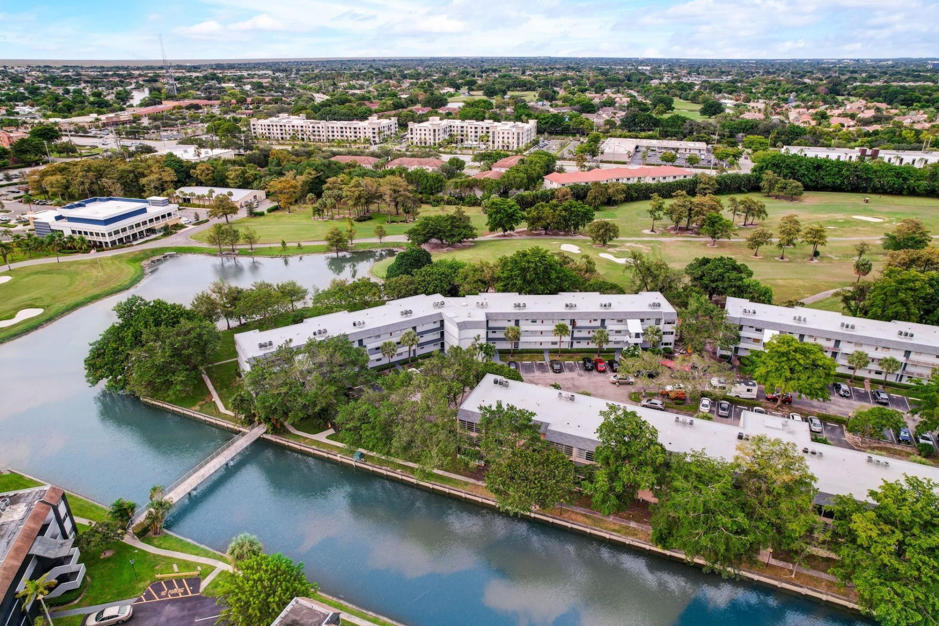 8370 Sands Point Boulevard Boulevard, Unit H208, Tamarac, FL 33321 Photo