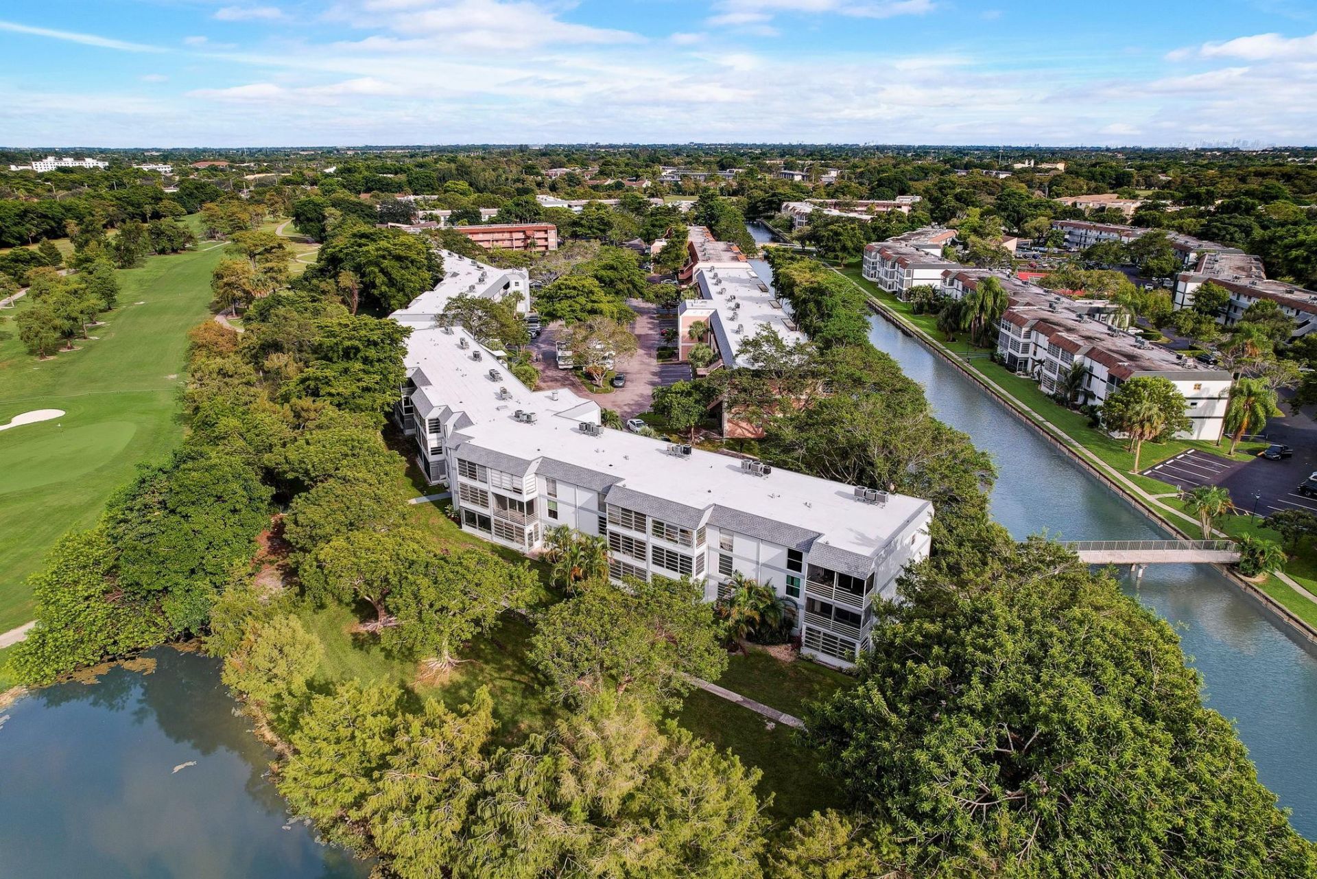 8370 Sands Point Boulevard Boulevard, Unit H208, Tamarac, FL 33321 Photo
