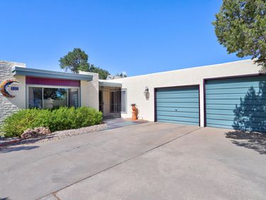 906 Santa Ana Avenue SE, Albuquerque, NM 87123