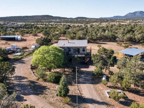 10 Brenden Lane , Tijeras, NM 87059
