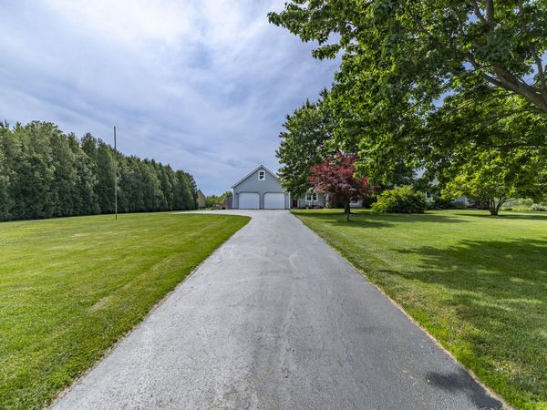 17683 Mississippi Street , Lowell, IN 46356