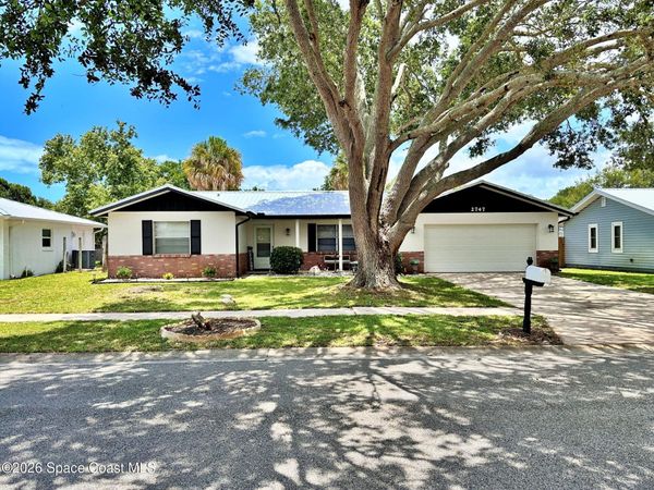 2747 Laura Baugh Drive , Melbourne, FL 32935