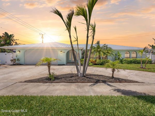 398 Grant Avenue , Satellite Beach, FL 32937