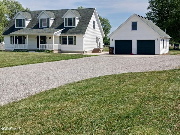 13145 Angola Road, Swanton, OH 43558