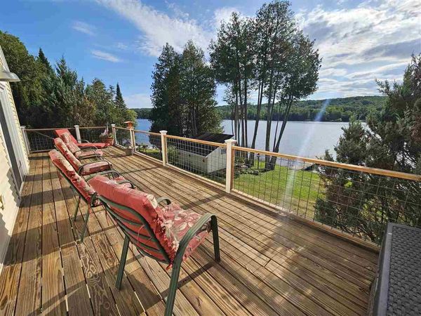 5873 Leisure Lane, East Jordan, MI 49727