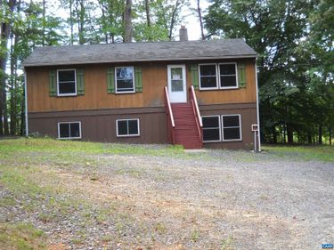 548 EAST RIVER RD , Fork Union, VA 23055