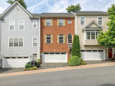 161 BROOKWOOD DR , Charlottesville, VA 22902