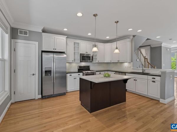 1725 BELVEDERE PL, Charlottesville, VA 22901