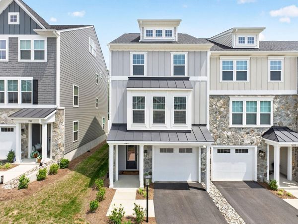 1262 LACONIA LN, Charlottesville, VA 22911