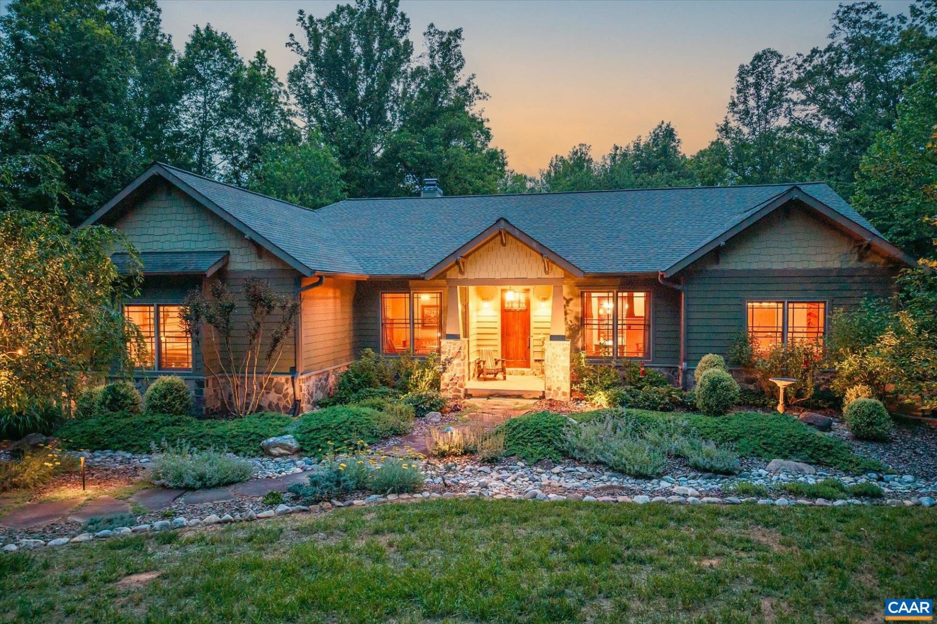 895 Langdon Woods Dr, Dyke, VA 22935 Main Photo