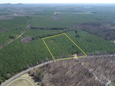 2A SANDERS CREEK RD , Dillwyn, VA 23936
