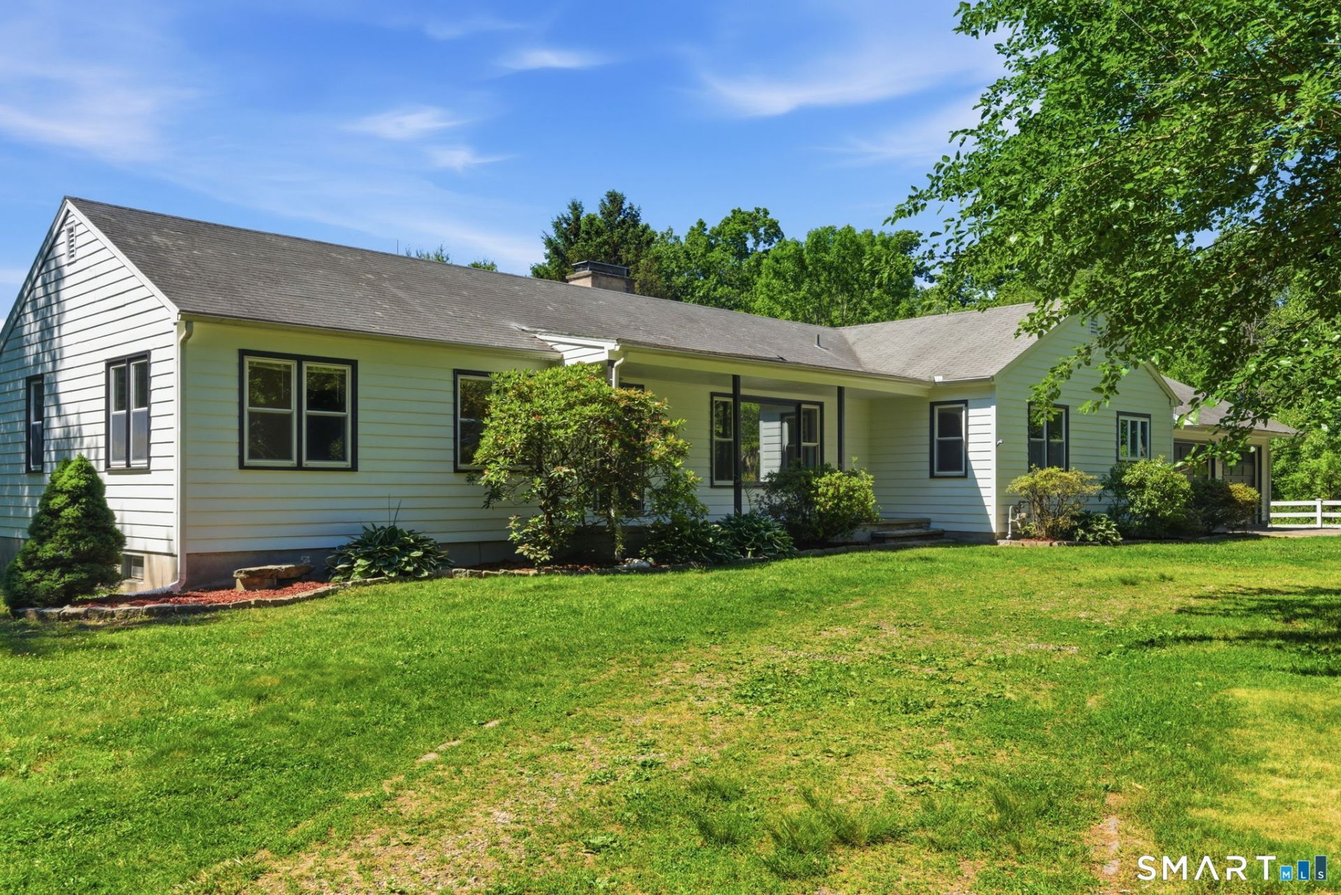 965 West River, Milford, CT 06461 Main Photo
