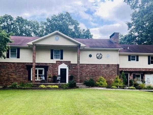 18610 M 86, Three Rivers, MI 49093