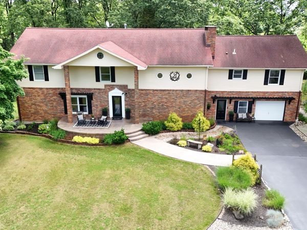 18610 M 86, Three Rivers, MI 49093