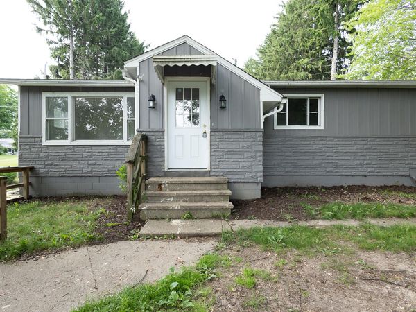 9470 Peck Road, Greenville, MI 48838