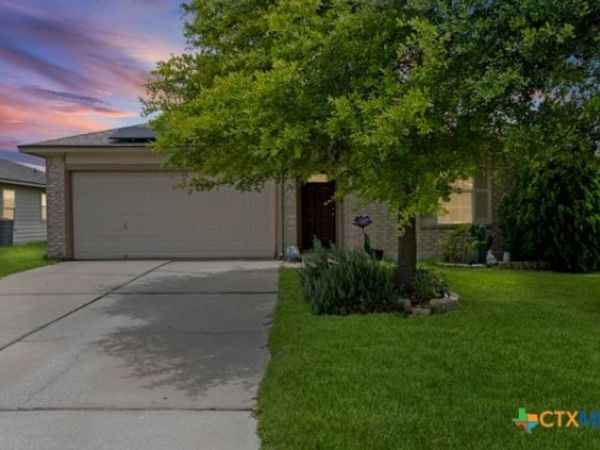 120 Holland Street , Hutto, TX 78634