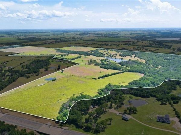2522 S Robinson Drive, Robinson, TX 76706